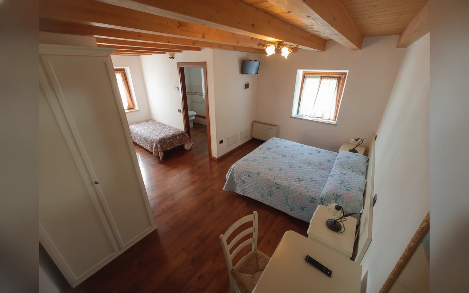 Camera con bagno privato — Agriturismo Corte Maccini, Verona (foto 16)
